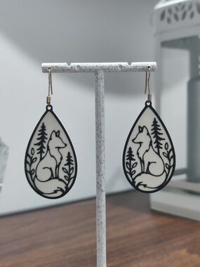 Black and White Fox Teardrop Earrings - Women's Jewelry